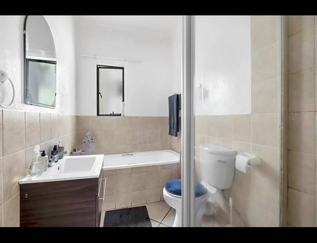 2 BEDROOM APARTMENT FOR SALE IN FERNDALE